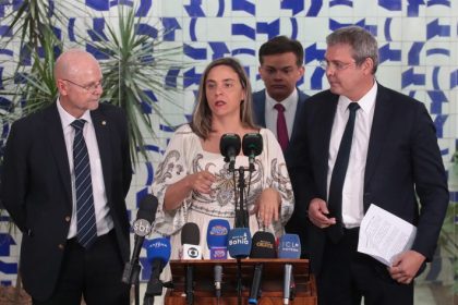 Indicação de Eduardo Bolsonaro para a liderança da Minoria segue indefinida