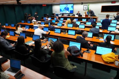 Testemunhas de defesa negam relação entre falas do deputado Gilvan da Federal e ministra Gleisi Hoffmann