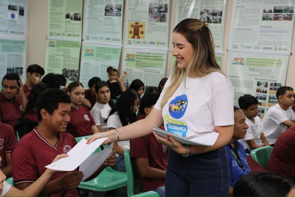 Estudantes da rede estadual são premiados em concurso nacional sobre segurança e saúde nas escolas