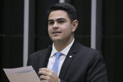 Comissão aprova abrigos públicos para cães e gatos em municípios com 50 mil habitantes