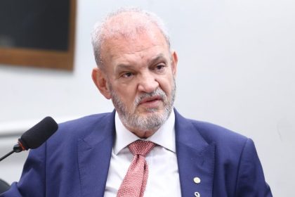 Comissão aprova visitação de criança e adolescente órfãos a idoso em asilo