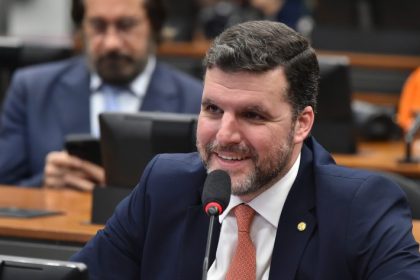 Comissão aprova projeto que prevê aviso do GPS sobre locais com alta criminalidade