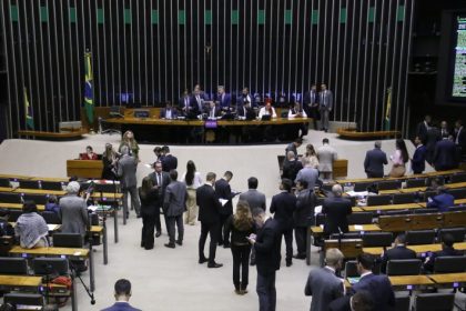 Câmara aprova acordo internacional sobre transporte de cargas