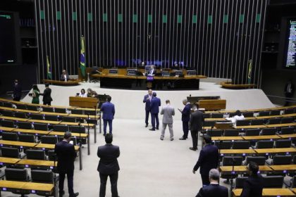 Câmara aprova projeto que cria política de prevenção ao assoreamento de rios