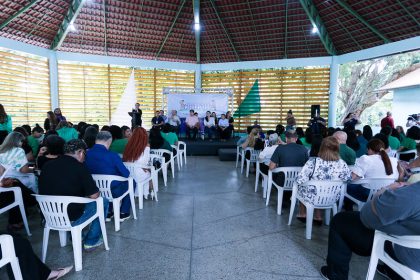 Prefeitura de Manaus forma mais de 60 profissionais no curso cuidador de idosos Cuidadoso com 320 horas