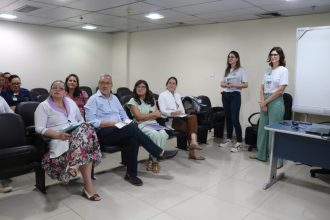 FCecon recebe nova visita de consultores do Ministério da Saúde para projeto de melhorias hospitalares