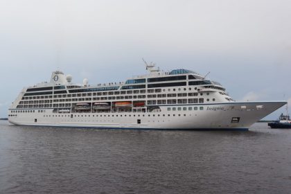 Chegada do cruzeiro Insignia inicia temporada de cruzeiros no Amazonas e deve movimentar a economia estadual