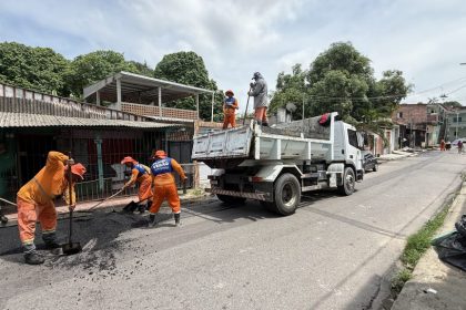 ‘Plano de Verão’ da prefeitura transforma ruas do bairro Zumbi dos Palmares e leva mais qualidade de vida aos moradores