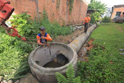 Prefeitura de Manaus realiza implantação de novo sistema de drenagem profunda no bairro Redenção