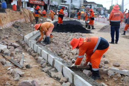 Prefeitura intensifica obras na avenida Autaz Mirim e garante mais segurança e fluidez à área 