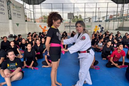 Mulheres da zona leste viveram uma manhã de aprendizado e movimento no Curso de Defesa Pessoal Feminina
