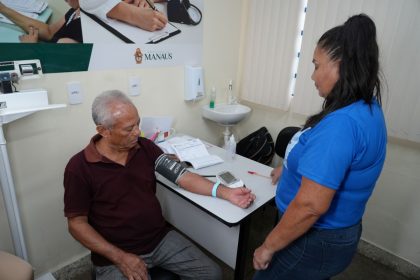 ‘Novembro Azul’ em Manaus amplia acesso do público masculino aos serviços de saúde da prefeitura