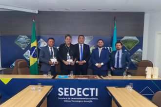 Cazaquistão quer ampliar cooperação com o Amazonas nas áreas de comércio, turismo e relações internacionais