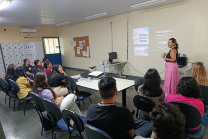 Visa Manaus recebe visita acadêmica de alunos de Medicina da Ufam