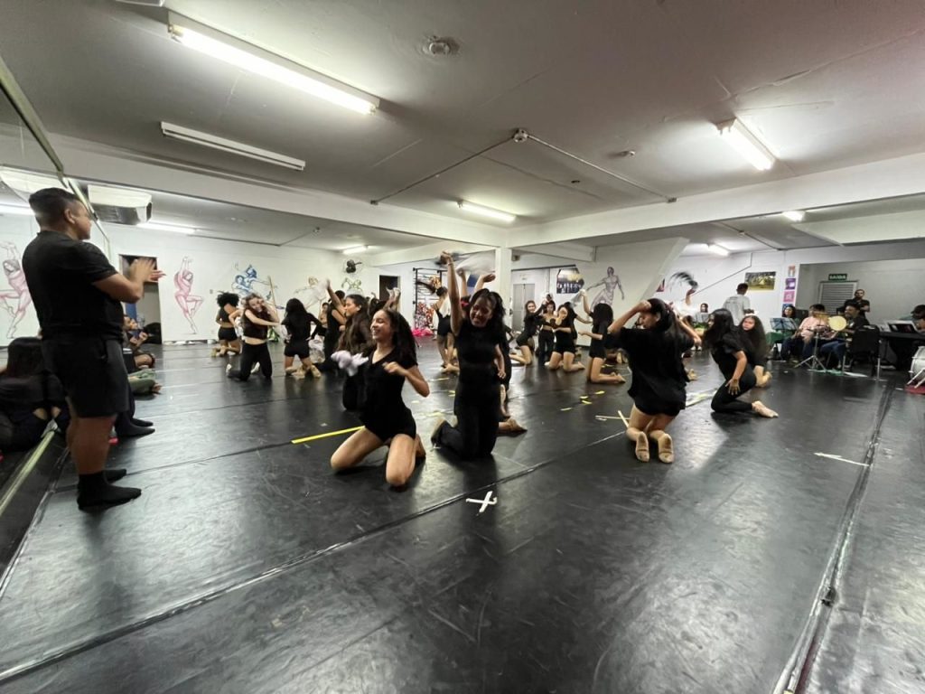 Alunos do Liceu Cláudio Santoro celebram identidade cultural amazônica no espetáculo “Rede de Memórias”