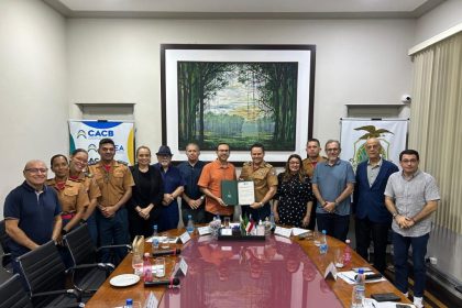 CBMAM e Associação Comercial do Amazonas firmam parceria para formação de brigadistas e ampliar segurança em estabelecimentos comerciais