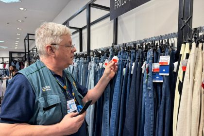 Procon Manaus realiza operação especial de fiscalização durante a Black Friday nos shoppings da capital