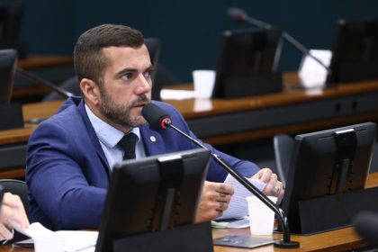 CCJ aprova criminalização de uso de drones por facções