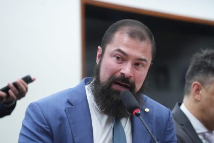 Comissão aprova proibição de distinção de gênero em concursos e carreiras da PM e dos bombeiros