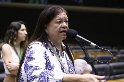 CCJ aprova prioridade em matrícula para filhos de mulheres vítimas de violência doméstica