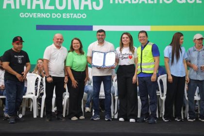 Governador Wilson Lima firma convênio para urbanização da Lagoa Azul, em Parintins