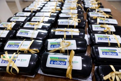 Governador Wilson Lima entrega 2 mil óculos e reforça atendimento oftalmológico no Amazonas