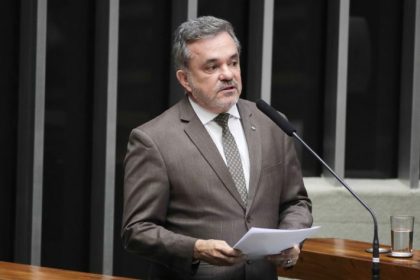 Comissão aprova multa para grande empresa que atrasa pagamento a fornecedor