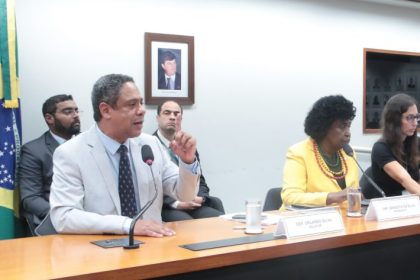 Comissão aprova proposta que define igualdade racial como direito fundamental na Constituição