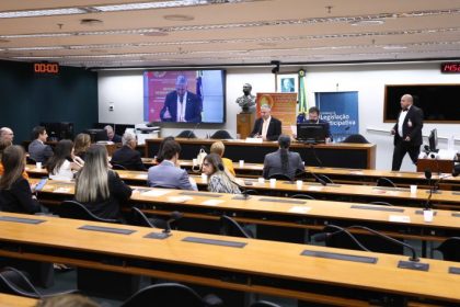 Tributação alta e falta de acesso a dermatologistas agravam cenário do câncer de pele no Brasil