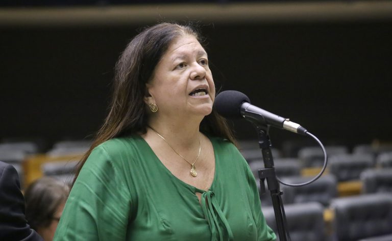 Comissão aprova proposta que prorroga empréstimos do FGTS para santas casas