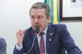 CCJ aprova indenização para comissionados do Senado exonerados sem justa causa