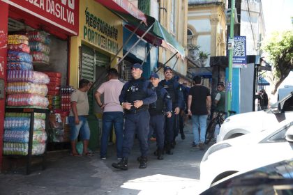 Prefeitura de Manaus reforça segurança no Centro com operação ‘Boas-Festas’