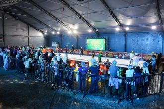 Arena Mágica de Patinação da prefeitura encerra programação com mais de 250 mil visitantes e 10 toneladas de leite doadas