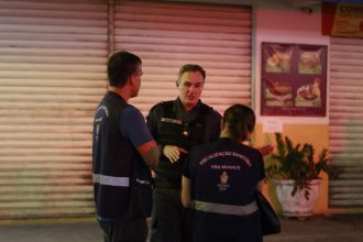 CIF: Bares e adegas das zonas oeste e centro-oeste da capital são fiscalizados