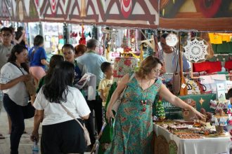 Feira Natalina de Economia Criativa movimenta R$ 319 mil no Centro Histórico de Manaus