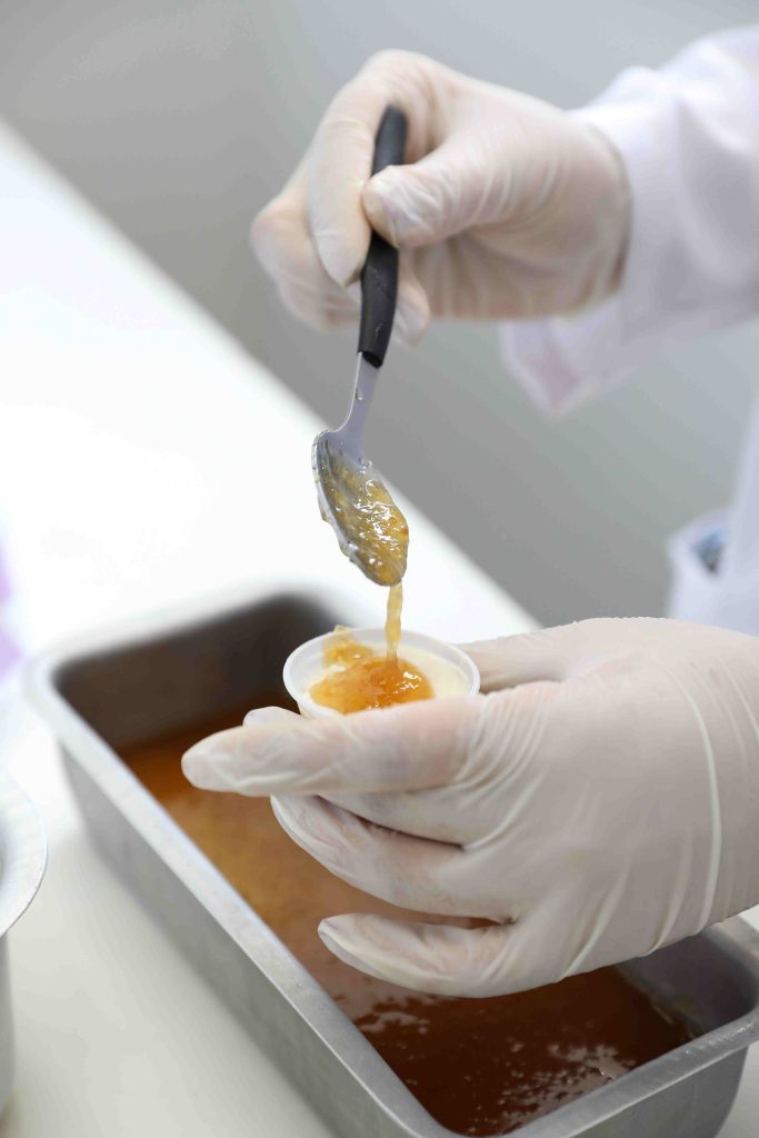 Futuras Cientistas: Alunas da rede estadual desenvolvem produtos alimentícios a partir de fruto regional