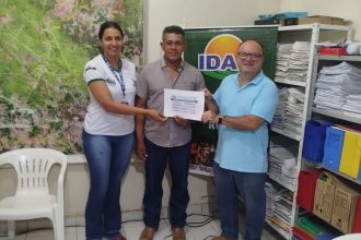 Idam atende 45 agricultores familiares e criadores de Boca do Acre com emissão de Cartão do Produtor Primário