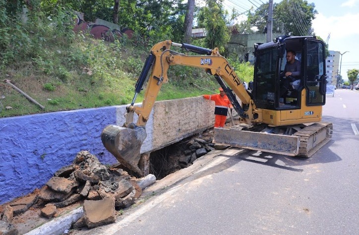 Prefeitura de Manaus recupera 30 metros de galeria subterrânea na avenida Maceió
