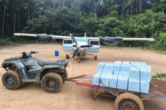 Polícia Militar do Amazonas apreende meia tonelada de cocaína em área de mata no município de Maués