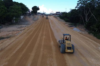 Prefeitura de Manaus impulsiona a mobilidade com abertura de nova via urbana na zona Norte 