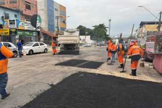 Prefeitura de Manaus intensifica recuperação viária e valoriza centro histórico da capital