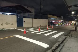 Prefeitura de Manaus reforça sinalização viária em frente a escolas e amplia segurança no trânsito