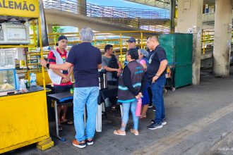 Prefeitura de Manaus inicia ação de ordenamento e fiscalização nos terminais T4 e T5