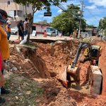 Prefeitura de Manaus mobiliza equipes e avança em obra estratégica de drenagem na avenida Brasil