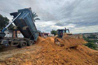 Prefeitura de Manaus avança em obra de contenção de erosão no conjunto Canaranas