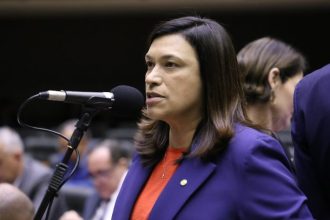 Comissão aprova programa de terapia com animais no SUS para pessoas com deficiência