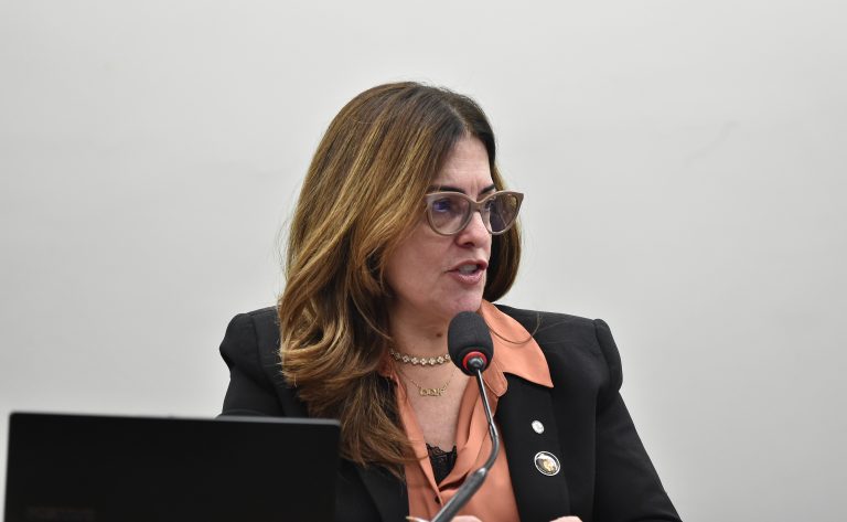 Comissão aprova mudança na fiscalização de entidades que atendem crianças