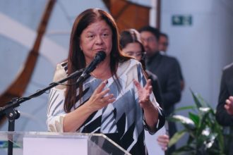 Comissão aprova projeto que obriga SUS a elaborar protocolo para tratamento de sintomas do climatério