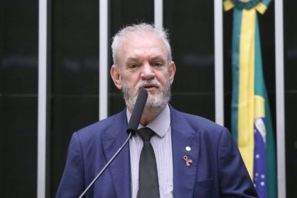 Comissão aprova criação de política nacional de combate à sífilis congênita