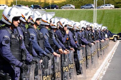 Lula veta integralmente projeto que unifica limite de idade em concursos para policiais e bombeiros